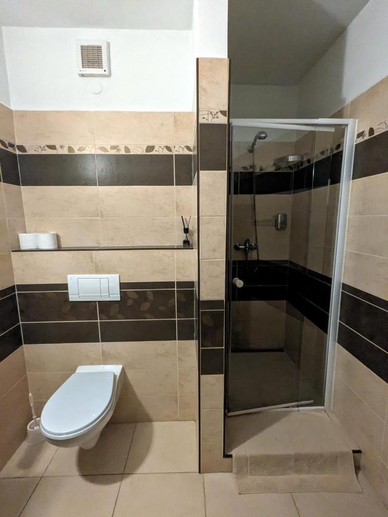 Hotel Alfa Trutnov Kültér fotó